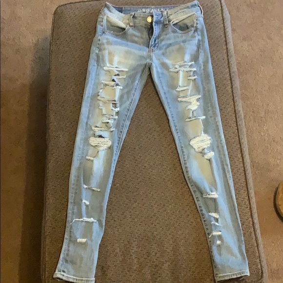 American Eagle Outfitters Denim - AE ripped jegging